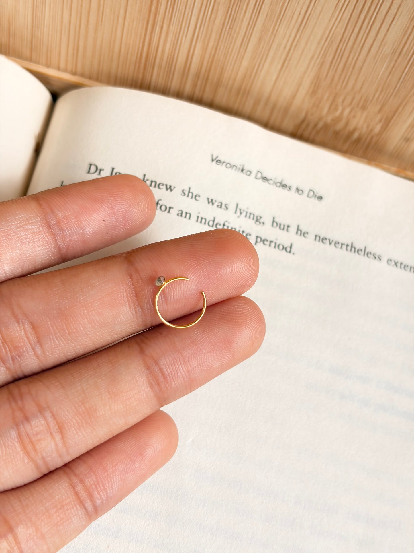 Nose pin