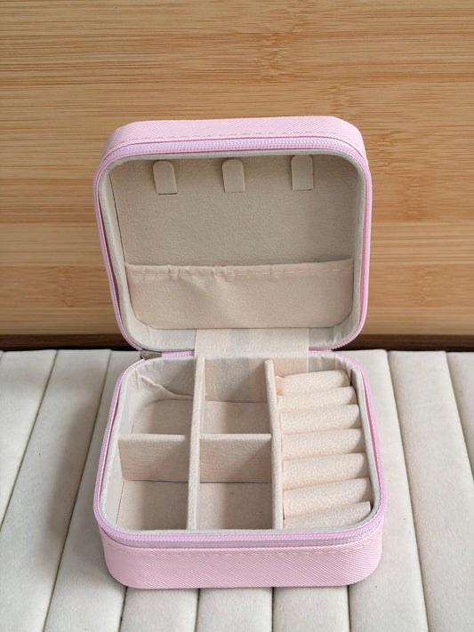 Square organizer