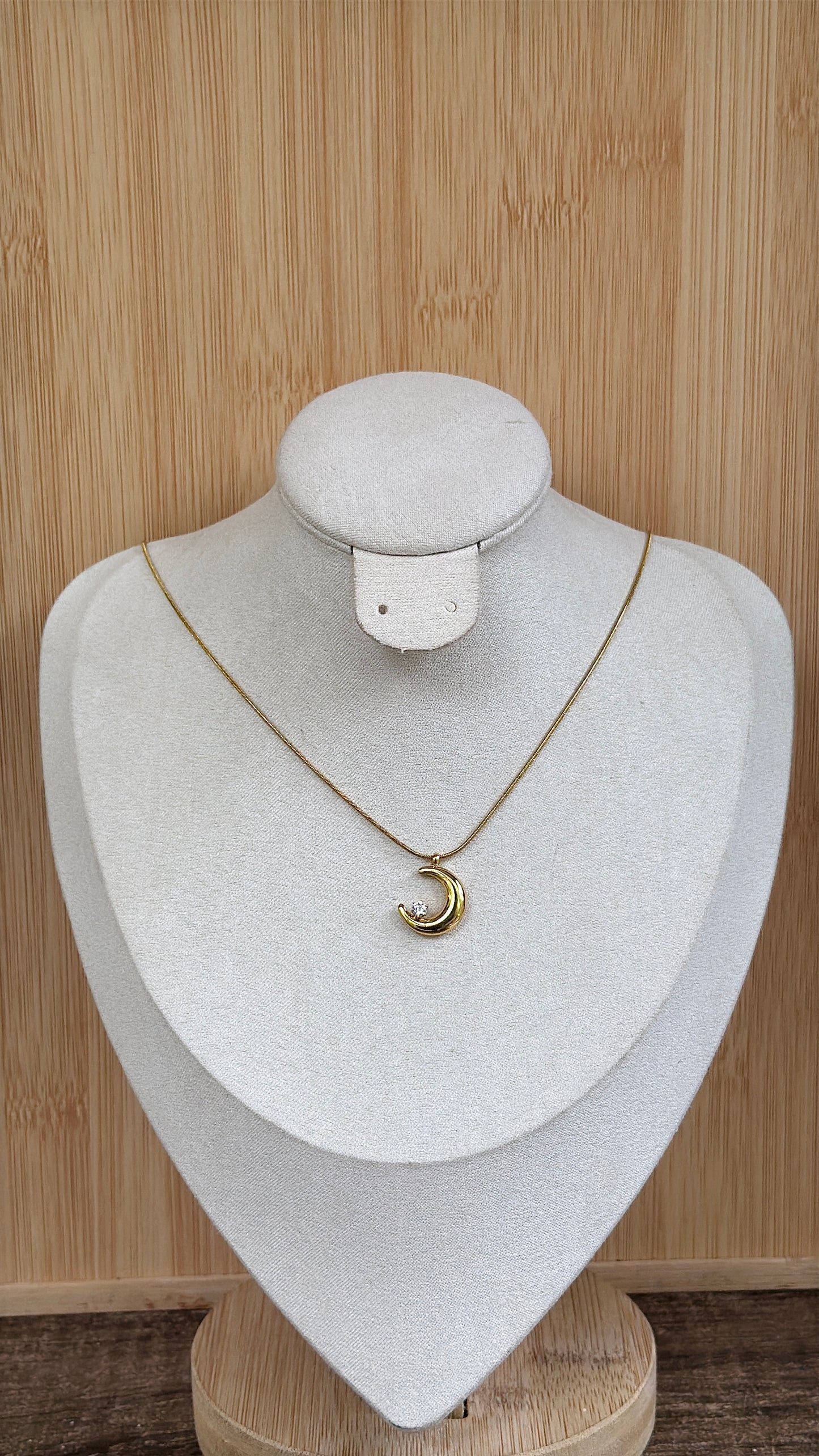 Moon chain