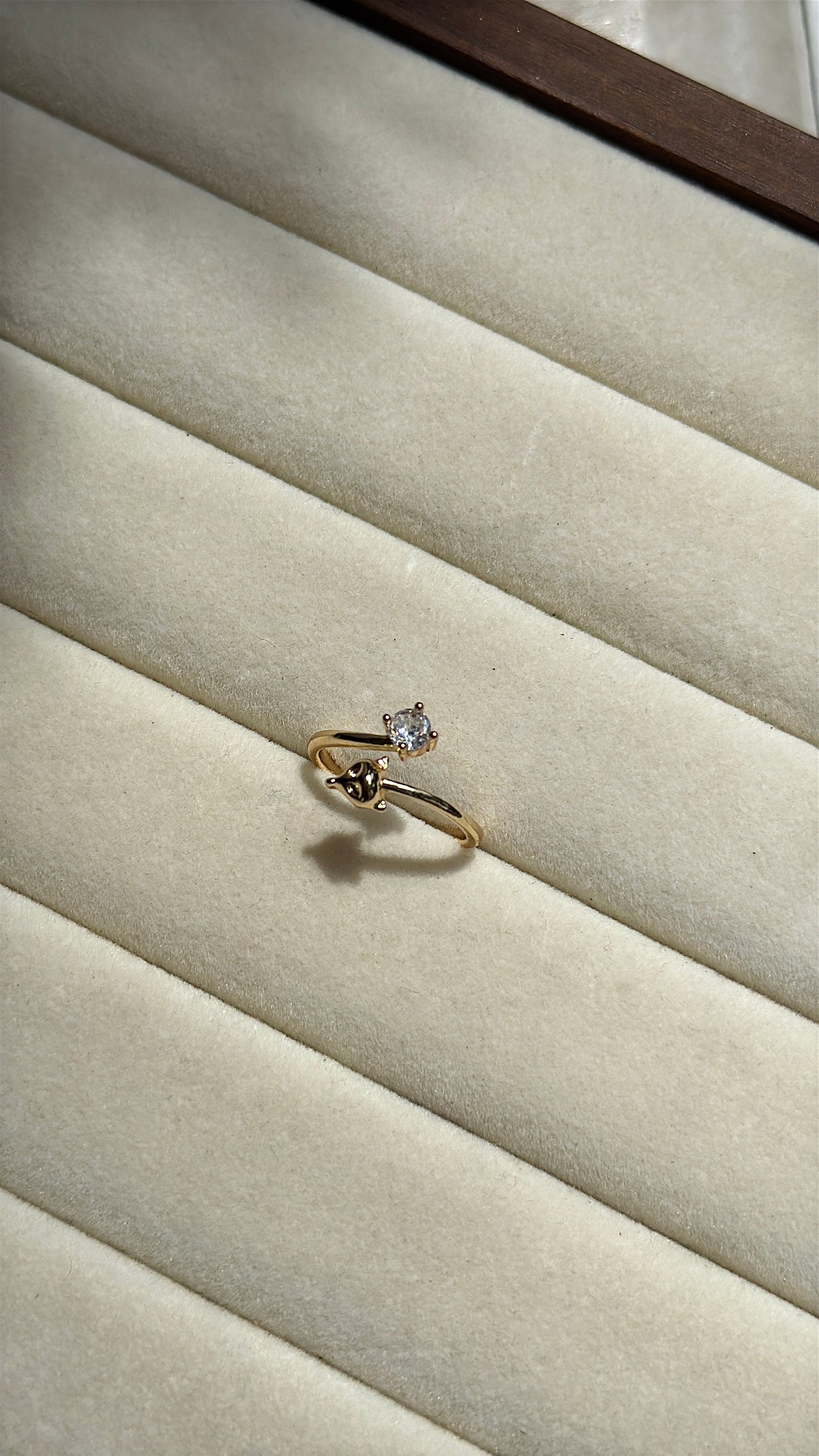 Fox stone ring