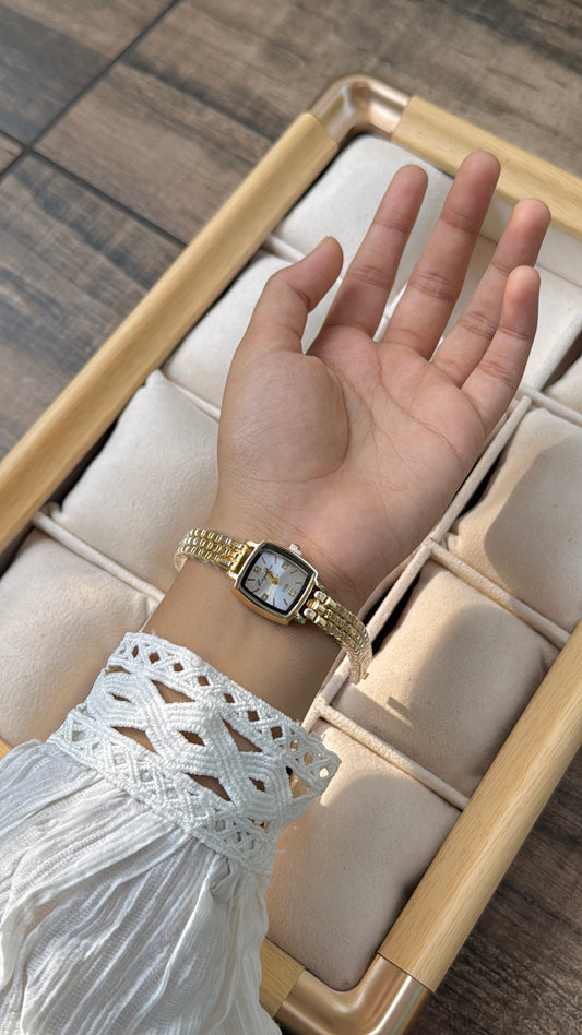 Chole watch