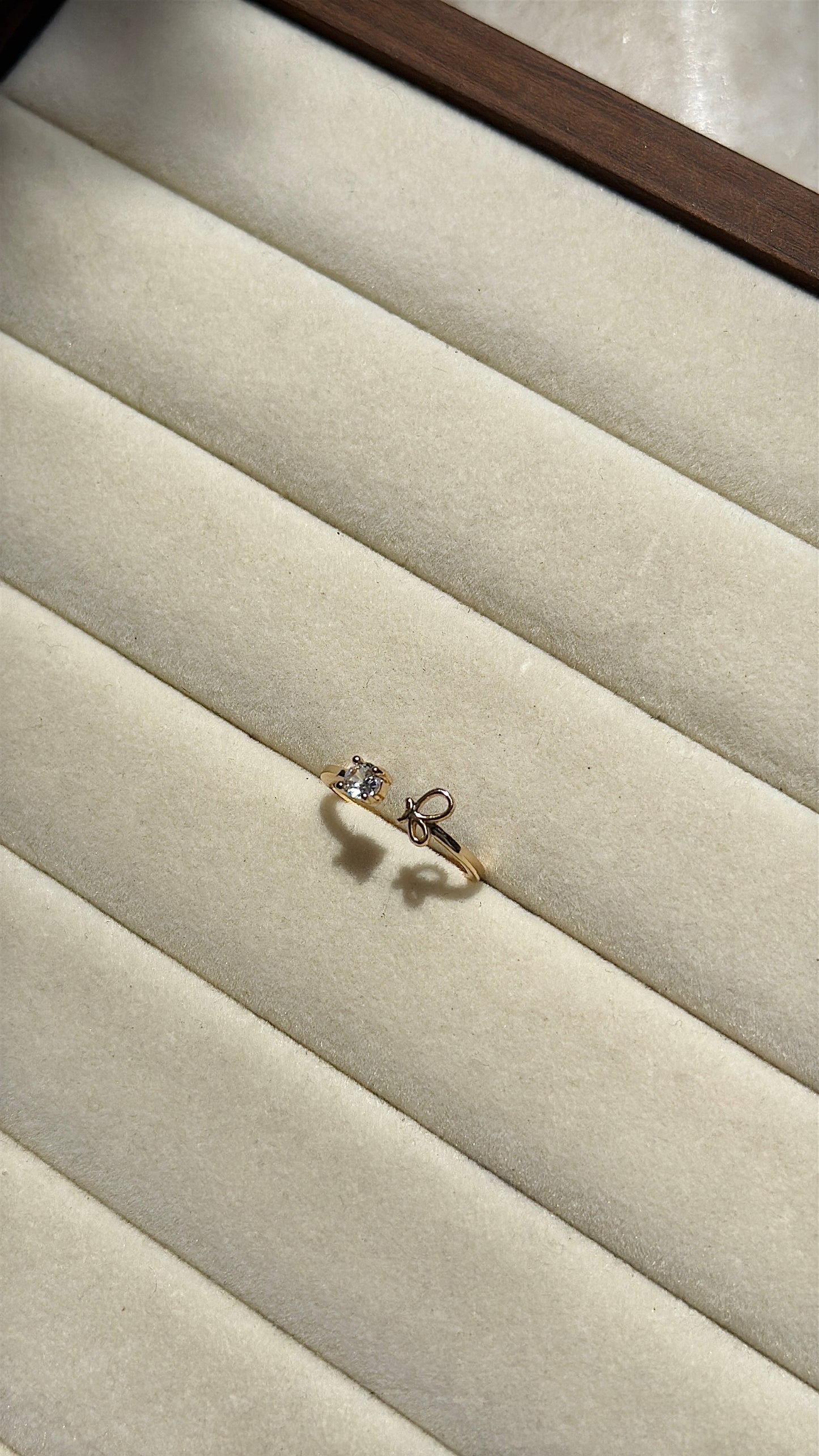 Bow and stone ring