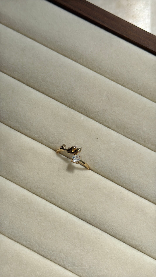 Leaf stone ring