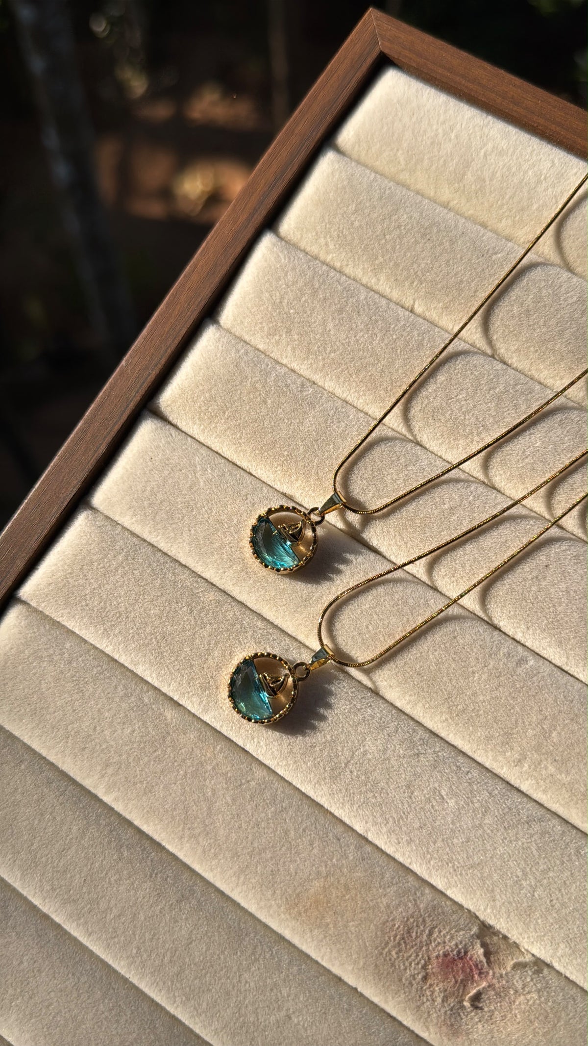 Ocean pearl pendant