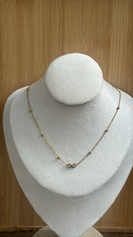 Bow stone pendant