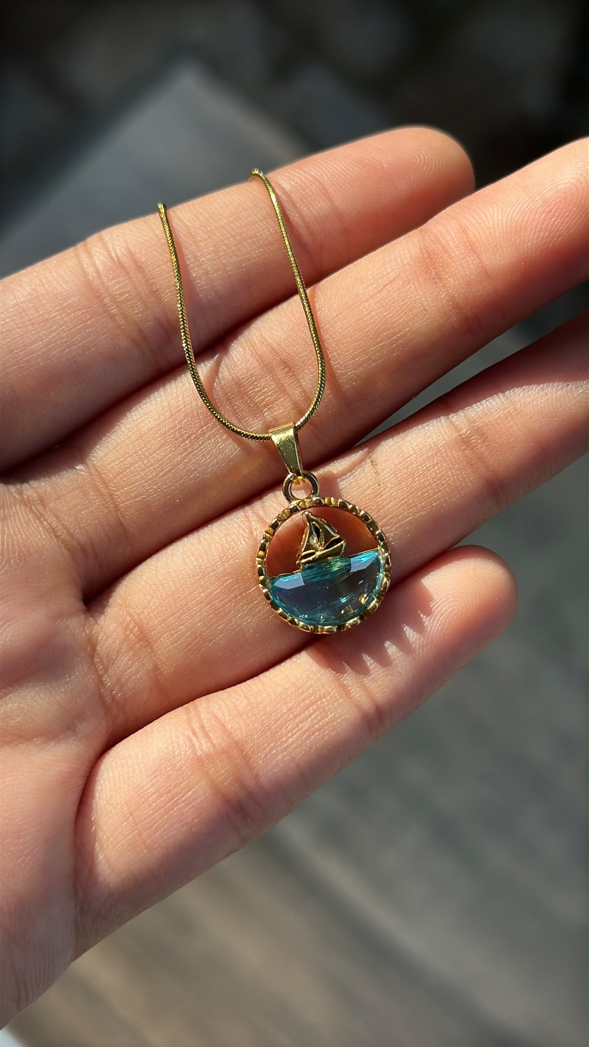 Ocean pearl pendant