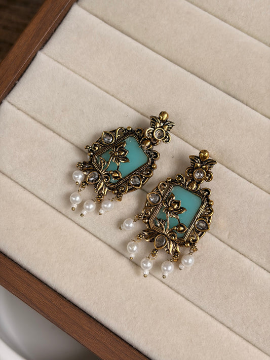 Nila earings