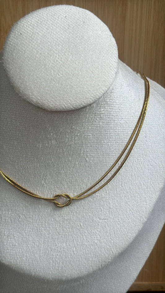 Love knot chain