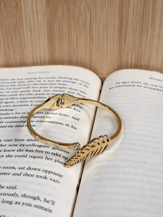 Leaf bangle