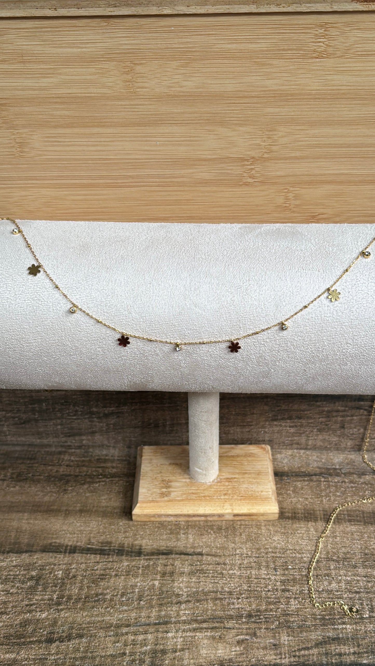 Flower wait chain